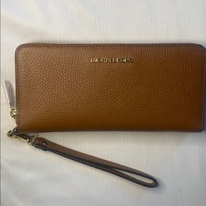 brand new MK wallet